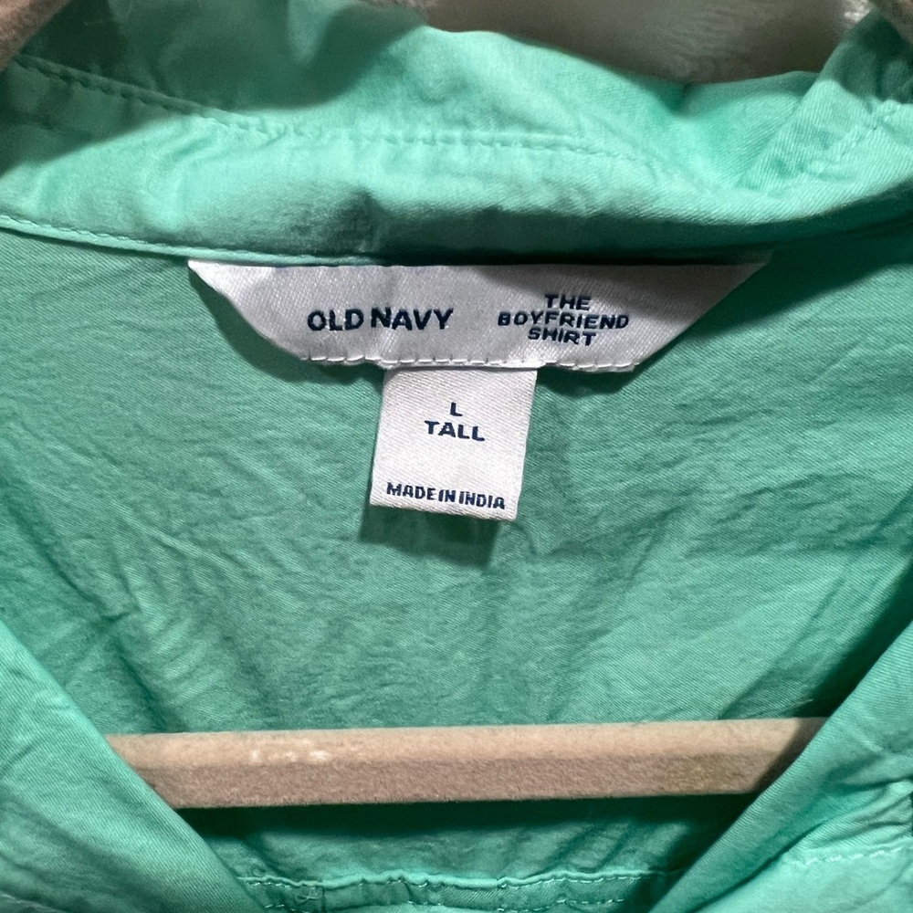 Bottom down green shirt NWT
